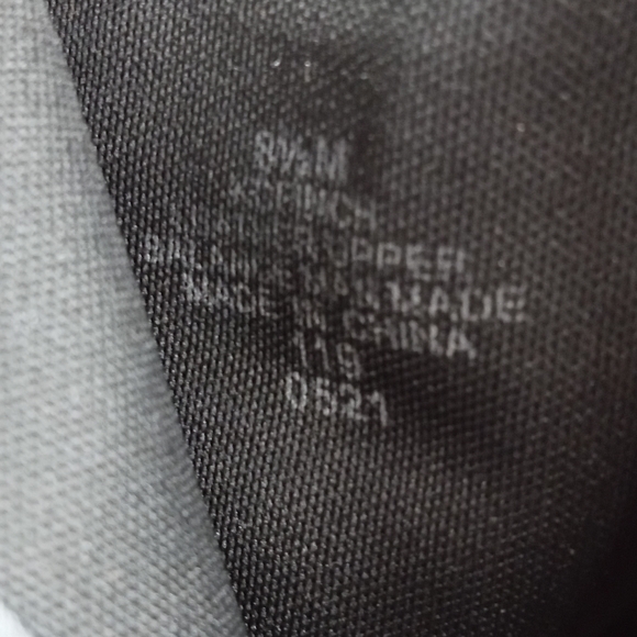 Calvin Klein 'Finch' Genuine Leather Pointy Toe  Ankle Boots in Black Sz. 8.5 - Picture 9 of 10